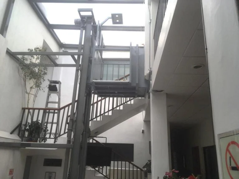 Elevador de accesibilidad - instalación 3